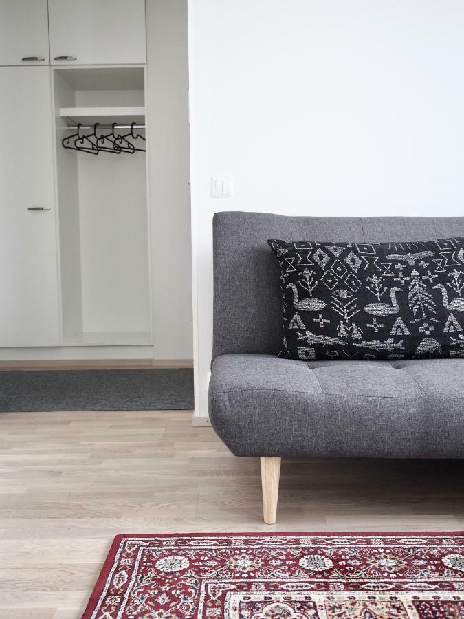 2Ndhomes Tampere "Lapintie" Apartment - Serene Apt Near Downtown At A Quiet Neighbourhood Bagian luar foto